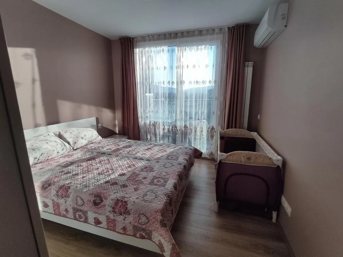 Mountain View Apartment Sofia